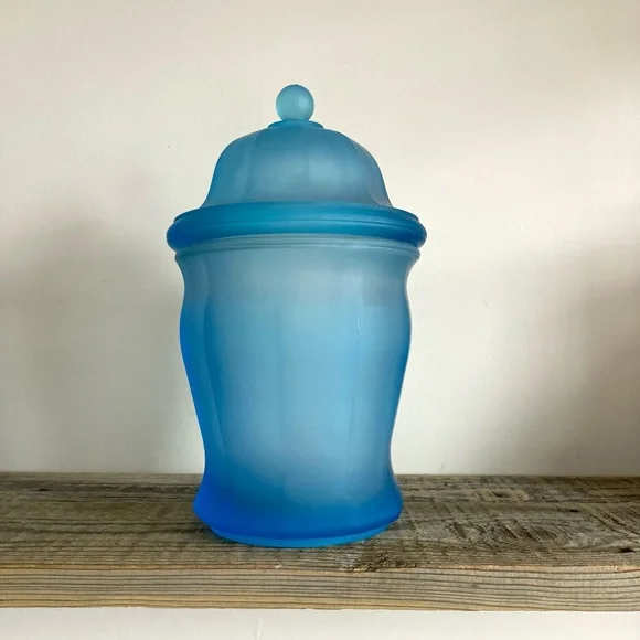 Blue satin glass apothecary jar Indiana Glass - Picture 1 of 5